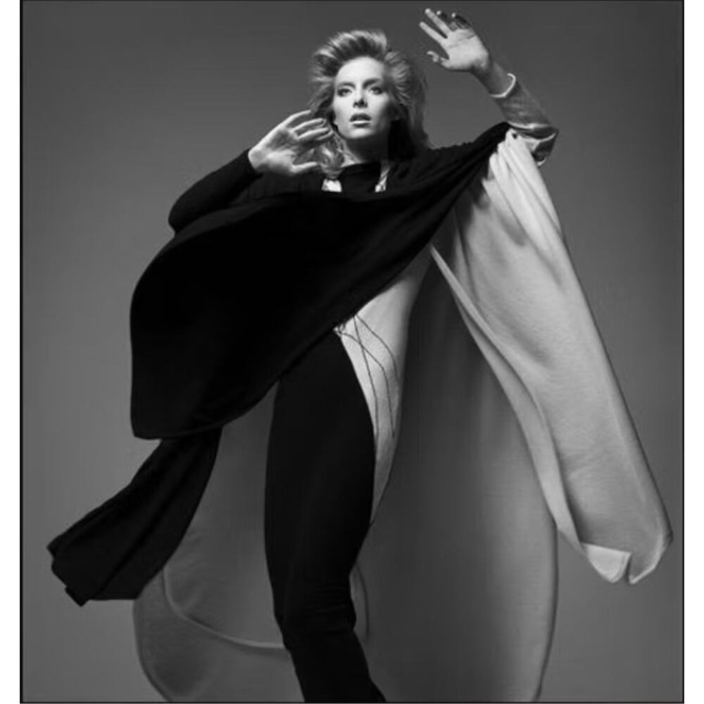 Shi Cashmere Scotland Double Layer Black & Cream Knit Long Cape Shawl Wrap OS